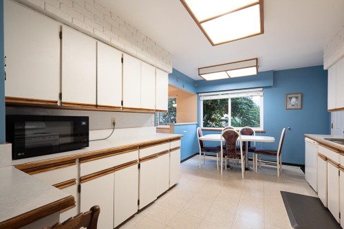 3826 Wellington Street, Port Coquitlam, BC 