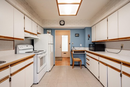 3826 Wellington Street, Port Coquitlam, BC 