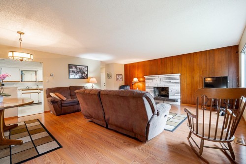 3826 Wellington Street, Port Coquitlam, BC 