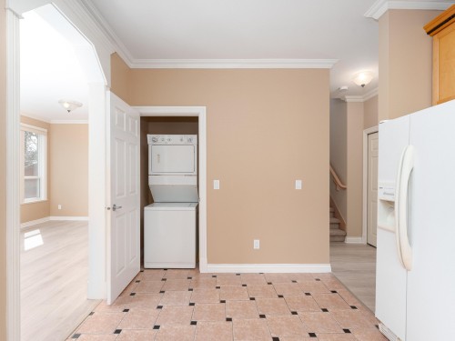 7474 Elwell Street, Burnaby, BC 