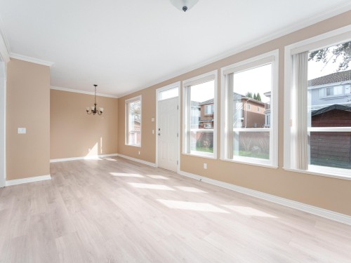 7474 Elwell Street, Burnaby, BC 