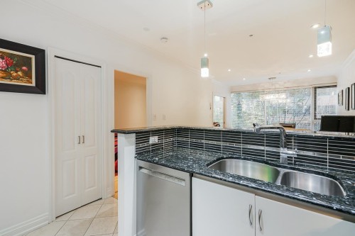 302-1177 Hornby Street, Vancouver, BC 