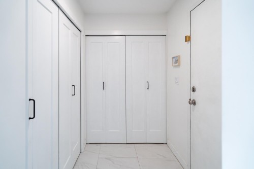 305-1950 11 Avenue E, Vancouver, BC 