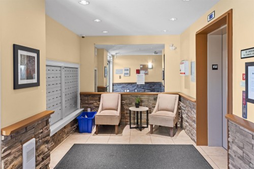 301-11887 Burnett Street, Maple Ridge, BC 