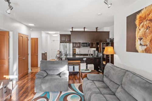 301-11887 Burnett Street, Maple Ridge, BC 