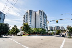 403-98 Tenth Street  New Westminster, BC V3M 6L8