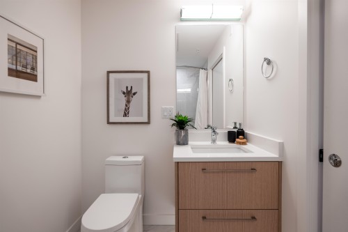 602-150 James Road, Port Moody, BC 