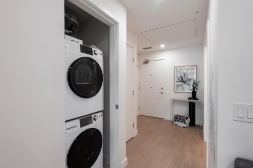 602-150 James Road, Port Moody, BC 