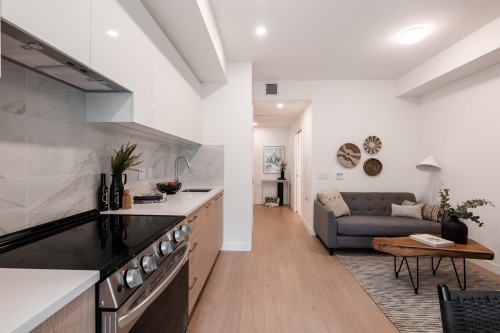 602-150 James Road, Port Moody, BC 