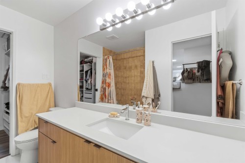 401-6540 Burlington Avenue, Burnaby, BC 