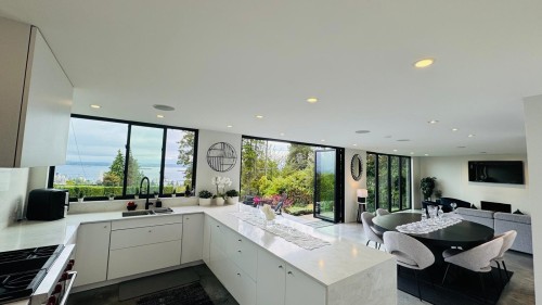 2234 Palmerston Avenue, West Vancouver, BC 