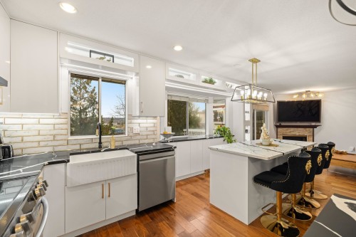 187 Warrick Street, Coquitlam, BC 