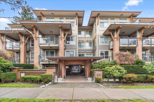 316-7131 Stride Avenue  Burnaby, BC V3N 0E3