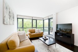 403-750 12th Avenue W Vancouver, BC V5Z 0A3