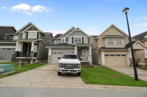 10516 Robertson Street, Maple Ridge, BC 