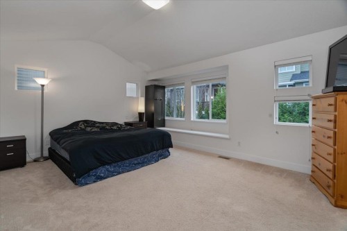 10516 Robertson Street, Maple Ridge, BC 