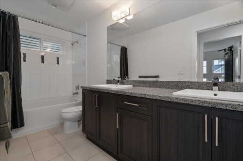 10516 Robertson Street, Maple Ridge, BC 