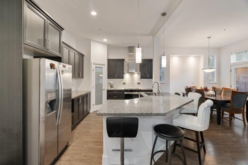 10516 Robertson Street, Maple Ridge, BC 