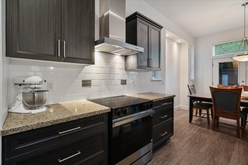 10516 Robertson Street, Maple Ridge, BC 