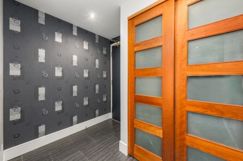 206-2988 Alder Street, Vancouver, BC 