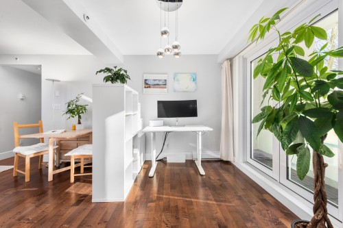 206-2988 Alder Street, Vancouver, BC 