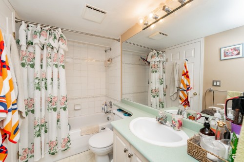 107-515 Whiting Way, Coquitlam, BC 