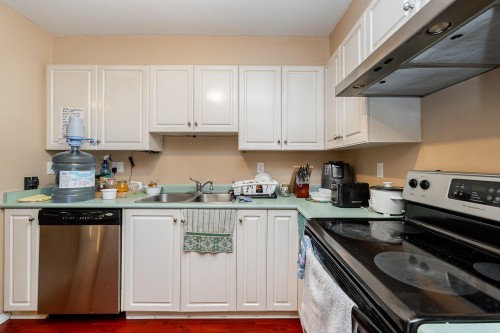 107-515 Whiting Way, Coquitlam, BC 