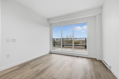 509-2268 Broadway Street E, Vancouver, BC 