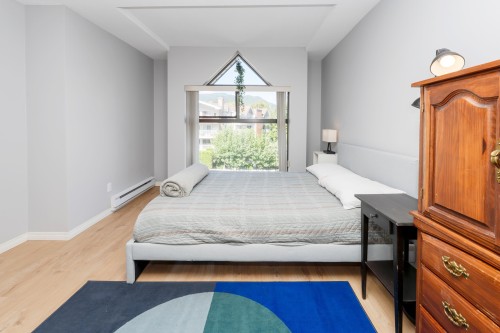 302-2968 Burlington Drive, Coquitlam, BC 