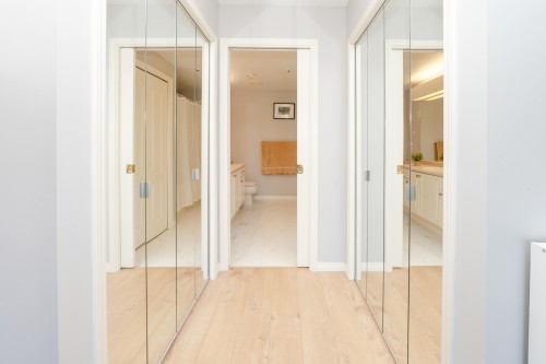 302-2968 Burlington Drive, Coquitlam, BC 