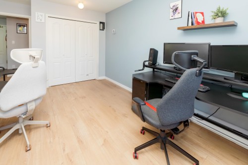 302-2968 Burlington Drive, Coquitlam, BC 