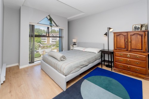 302-2968 Burlington Drive, Coquitlam, BC 