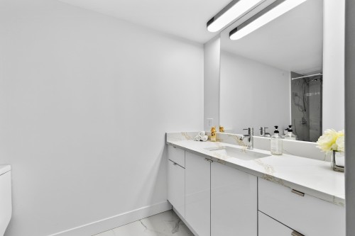 206-9202 Horne Street, Burnaby, BC 