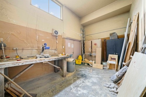 206-9202 Horne Street, Burnaby, BC 