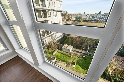 672-4099 Stolberg Street, Richmond, BC 