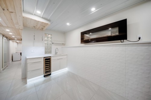 867 Frederick Road, North Vancouver, BC 