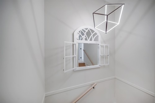 867 Frederick Road, North Vancouver, BC 