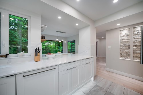 867 Frederick Road, North Vancouver, BC 