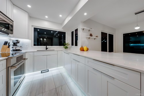 867 Frederick Road, North Vancouver, BC 