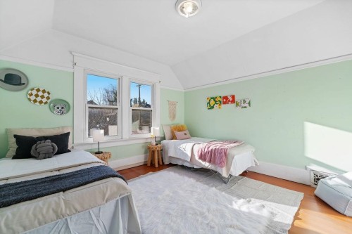 2130 Parker Street, Vancouver, BC 