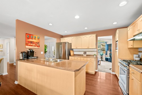 3302 Robson Drive, Coquitlam, BC 