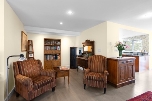 1596 Island Park Walk, Vancouver, BC 