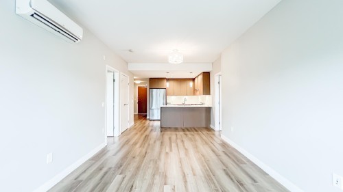 503-4289 Hastings Street, Burnaby, BC 
