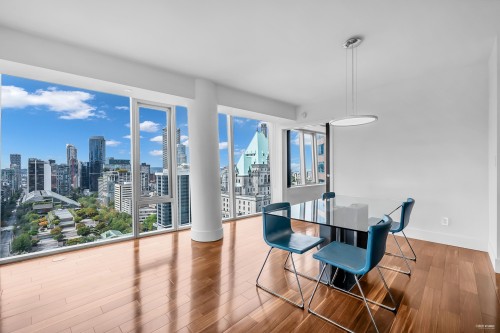 2405-667 Howe Street, Vancouver, BC 
