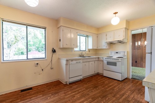 10111 Gower Street, Richmond, BC 