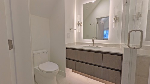 1139 33Rd Avenue W, Vancouver, BC 