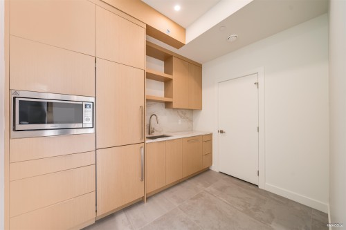 4437 Piccadilly North, West Vancouver, BC 