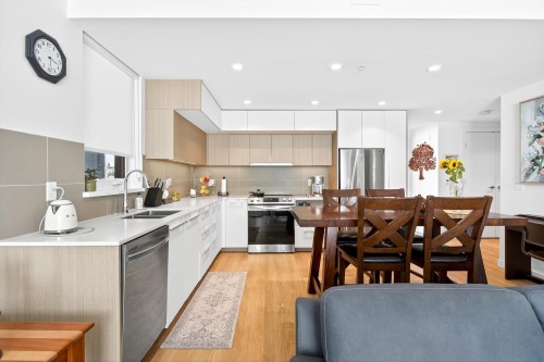 410-9888 University Crescent, Burnaby, BC 