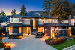 4090 Sunnycrest Drive  North Vancouver, BC V7R 3E5