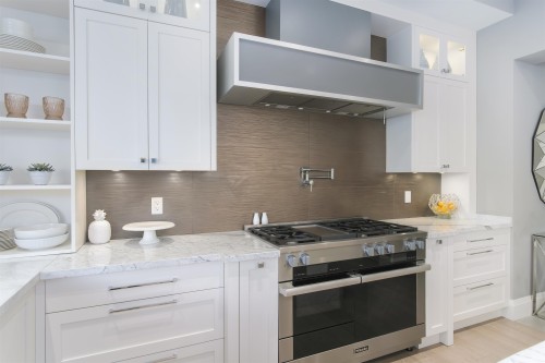 4090 Sunnycrest Drive, North Vancouver, BC 